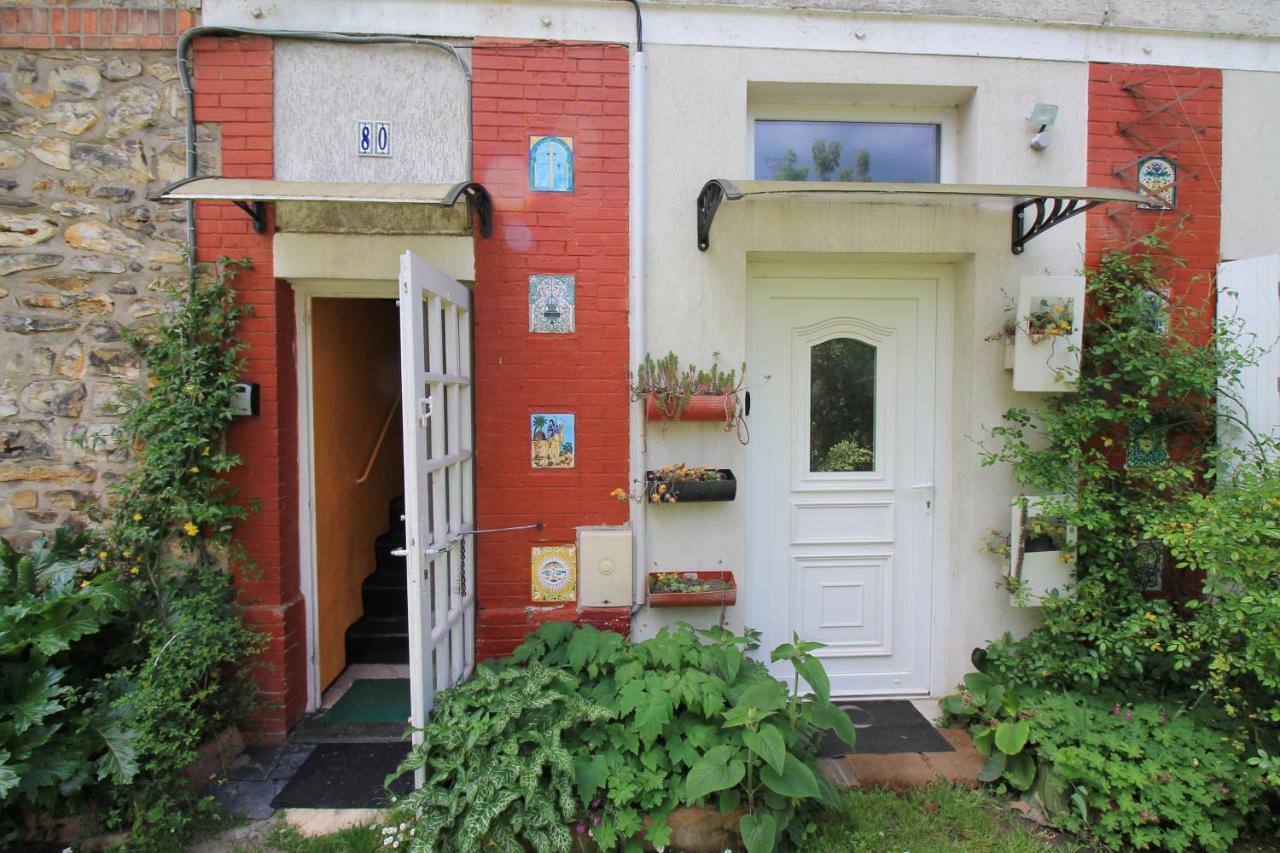 Disponible - Appartement Entier - Ligne H 15Mn Paris-Gare Du Nord, Parking Rue Gratuit, 4 Pers, Station De Train En Face Toutes Les 15Mn, Hippodrome, Cdfas, Universite, Borne Electrique, 1Er Etage Eaubonne Extérieur photo