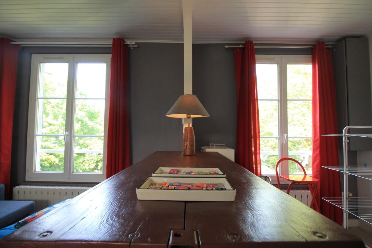 Disponible - Appartement Entier - Ligne H 15Mn Paris-Gare Du Nord, Parking Rue Gratuit, 4 Pers, Station De Train En Face Toutes Les 15Mn, Hippodrome, Cdfas, Universite, Borne Electrique, 1Er Etage Eaubonne Extérieur photo