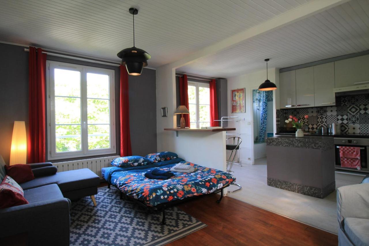 Disponible - Appartement Entier - Ligne H 15Mn Paris-Gare Du Nord, Parking Rue Gratuit, 4 Pers, Station De Train En Face Toutes Les 15Mn, Hippodrome, Cdfas, Universite, Borne Electrique, 1Er Etage Eaubonne Extérieur photo